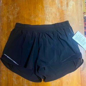 NWT Lululemon Hotty Hot shorts